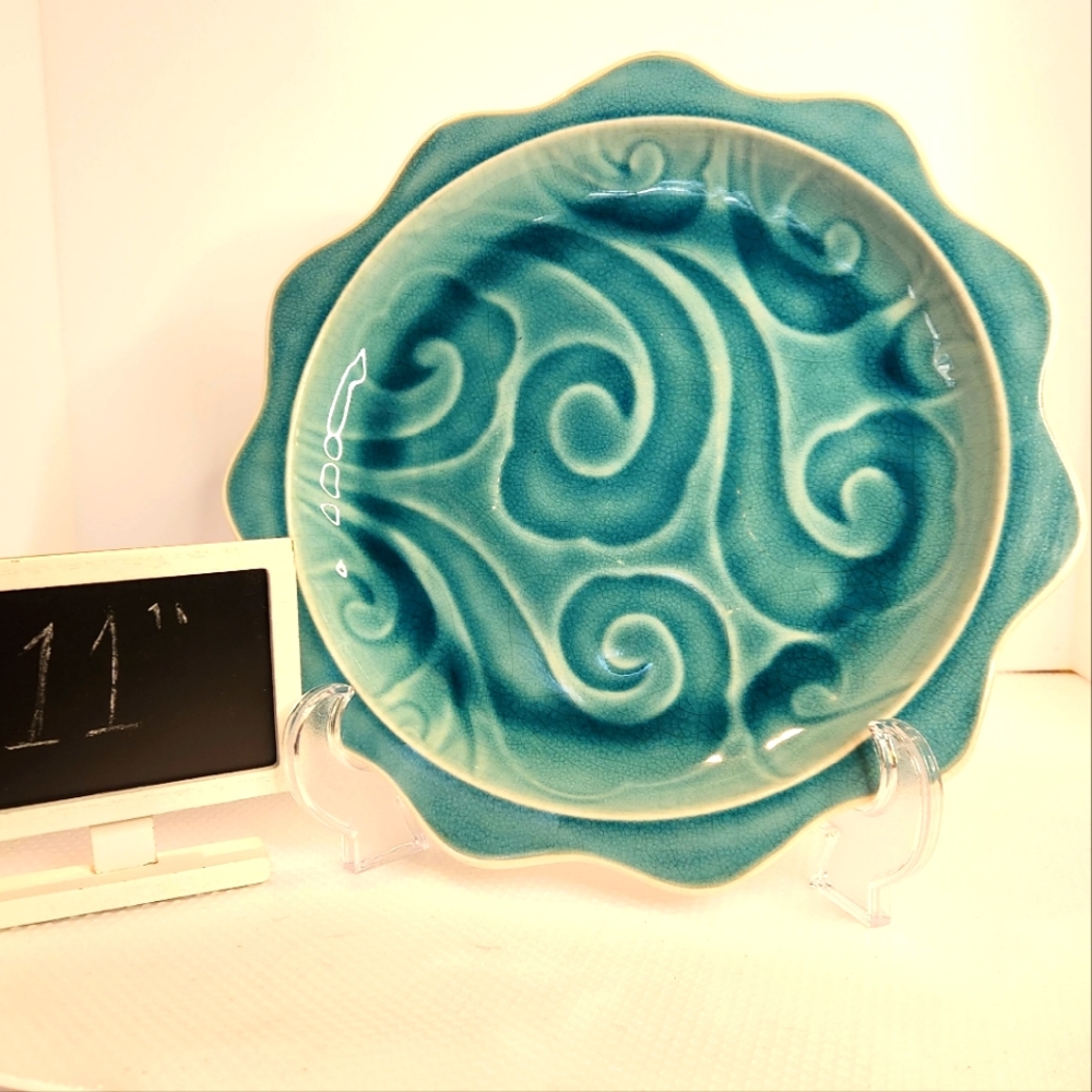 Pier 1 discontinued Tidal single dinner plate blue green wave pattern ceramic